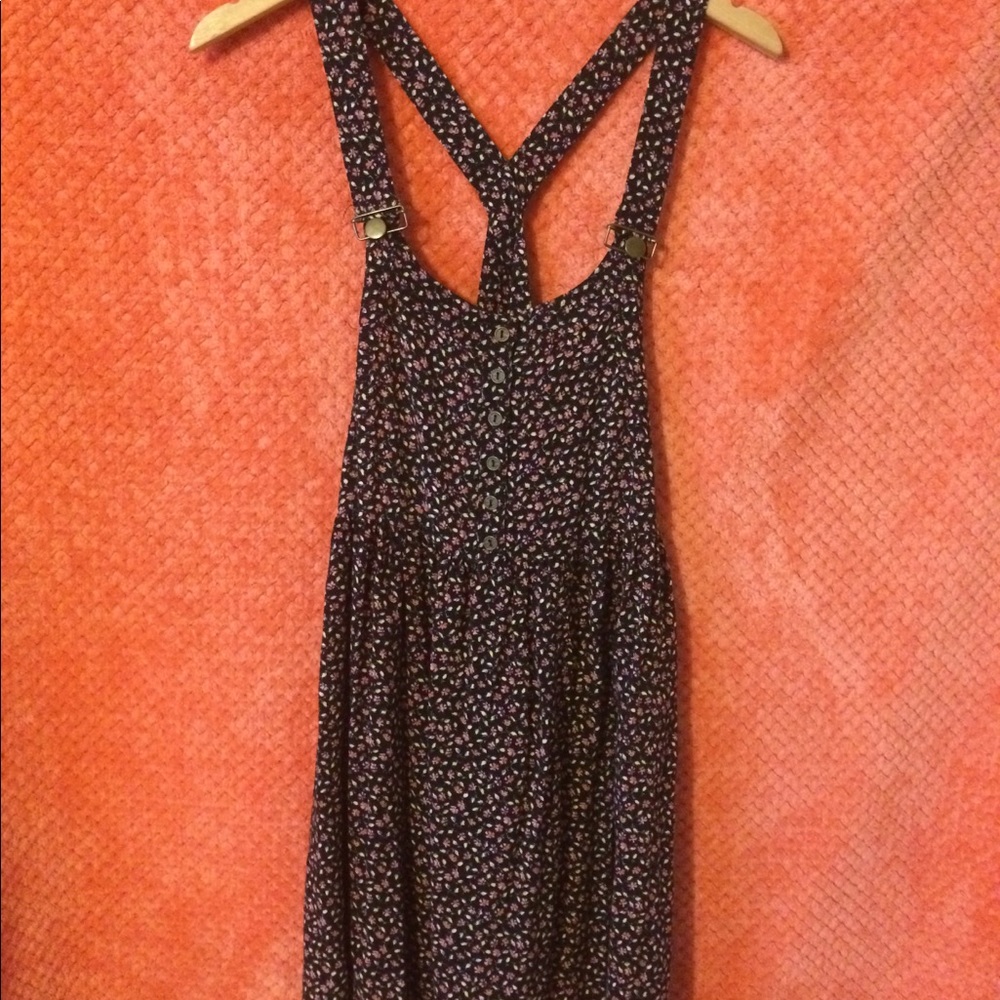 Overall dress